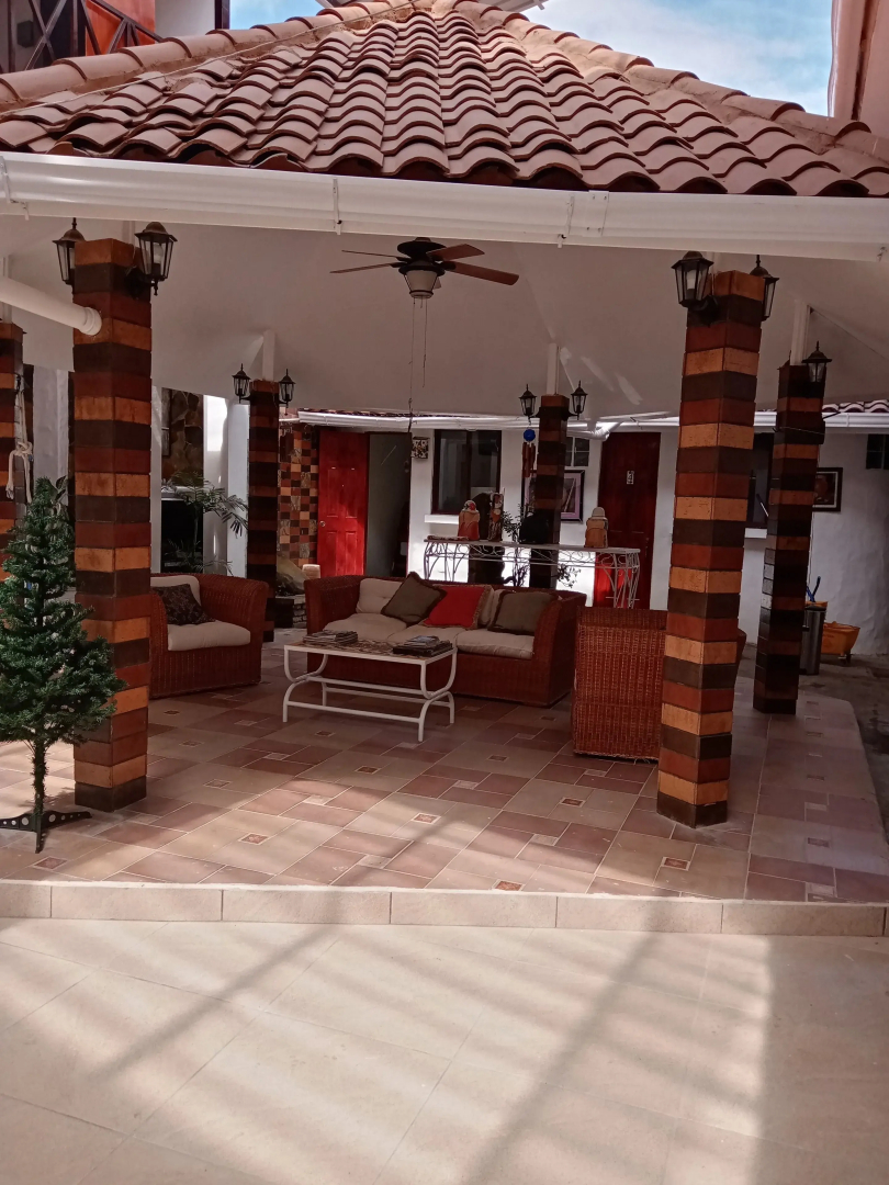 Hotel Las Catalinas Antón