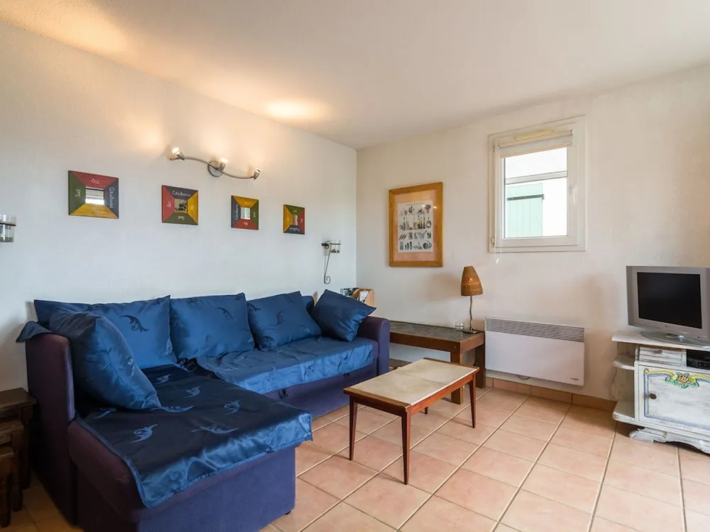 Vintage Holiday Home in South of France by the Sea