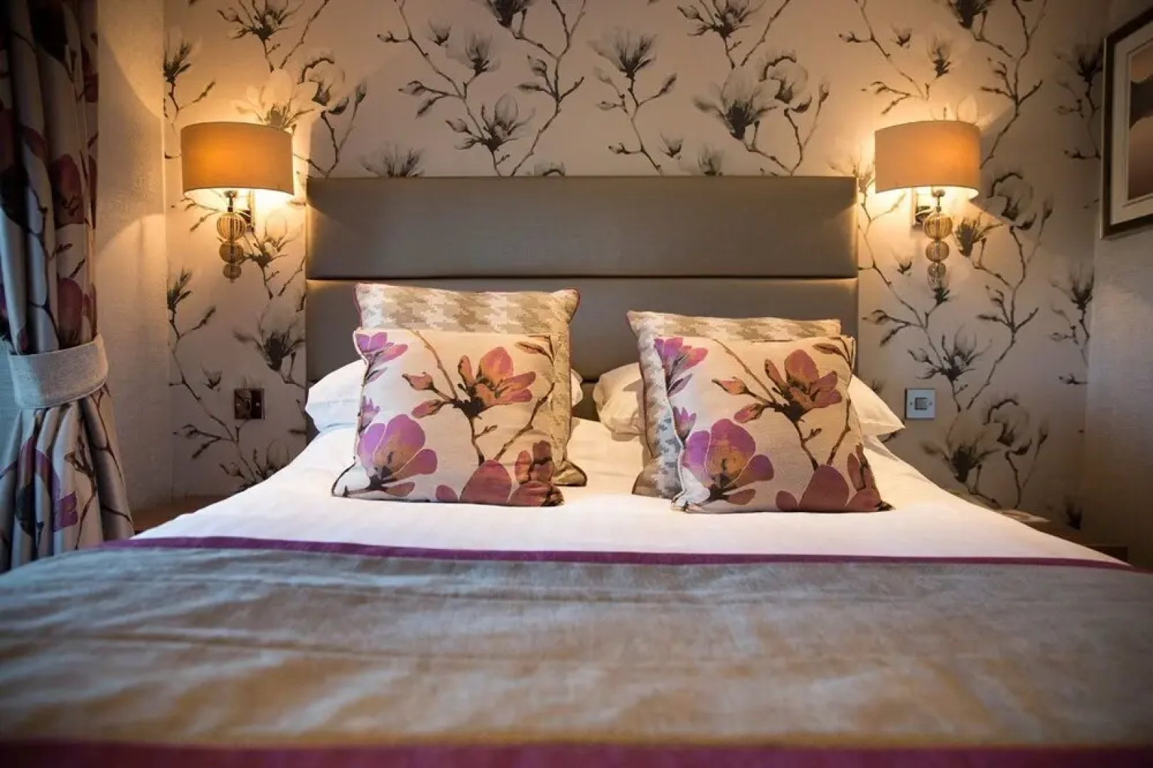 The George Hotel Sure Hotel Collection by Best Western