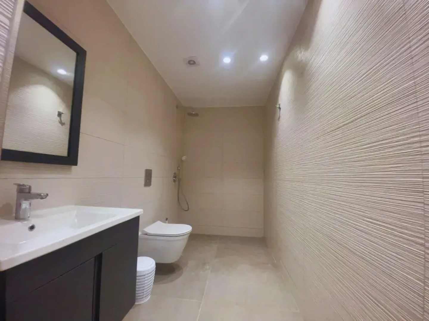 Wake Up by the Sea · Oceanfront Garden Retreat With Pool