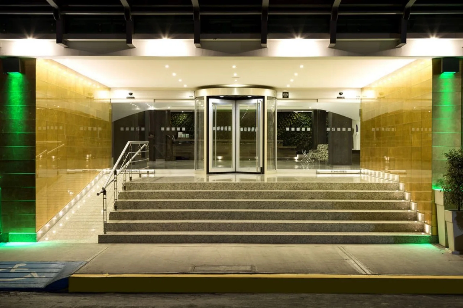 Holiday Inn Zona Centro by IHG