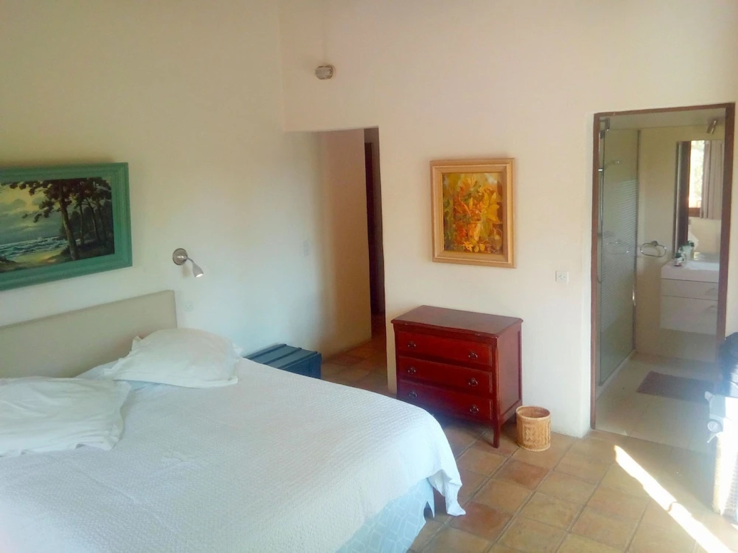 Lavish Holiday Home in Le Plan-de-la-tour With Swimming Pool