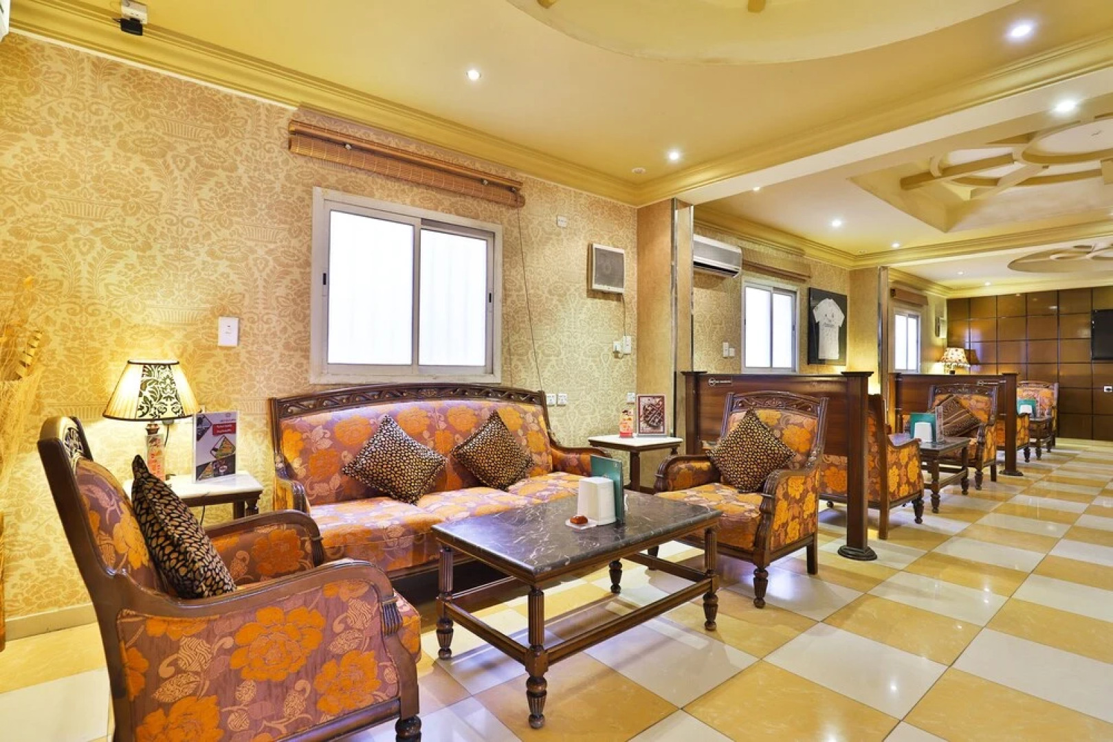 OYO 380 Crown Hotel Najran