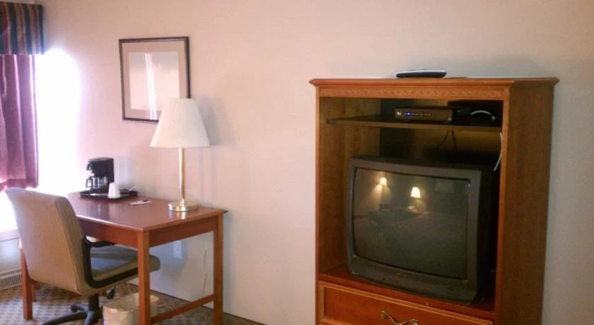 Knights Inn - Southington