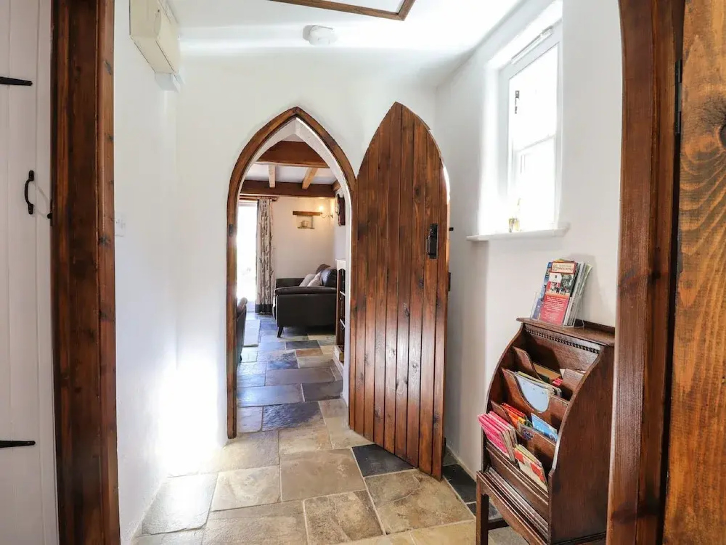 Y Felin at Coed Cadw