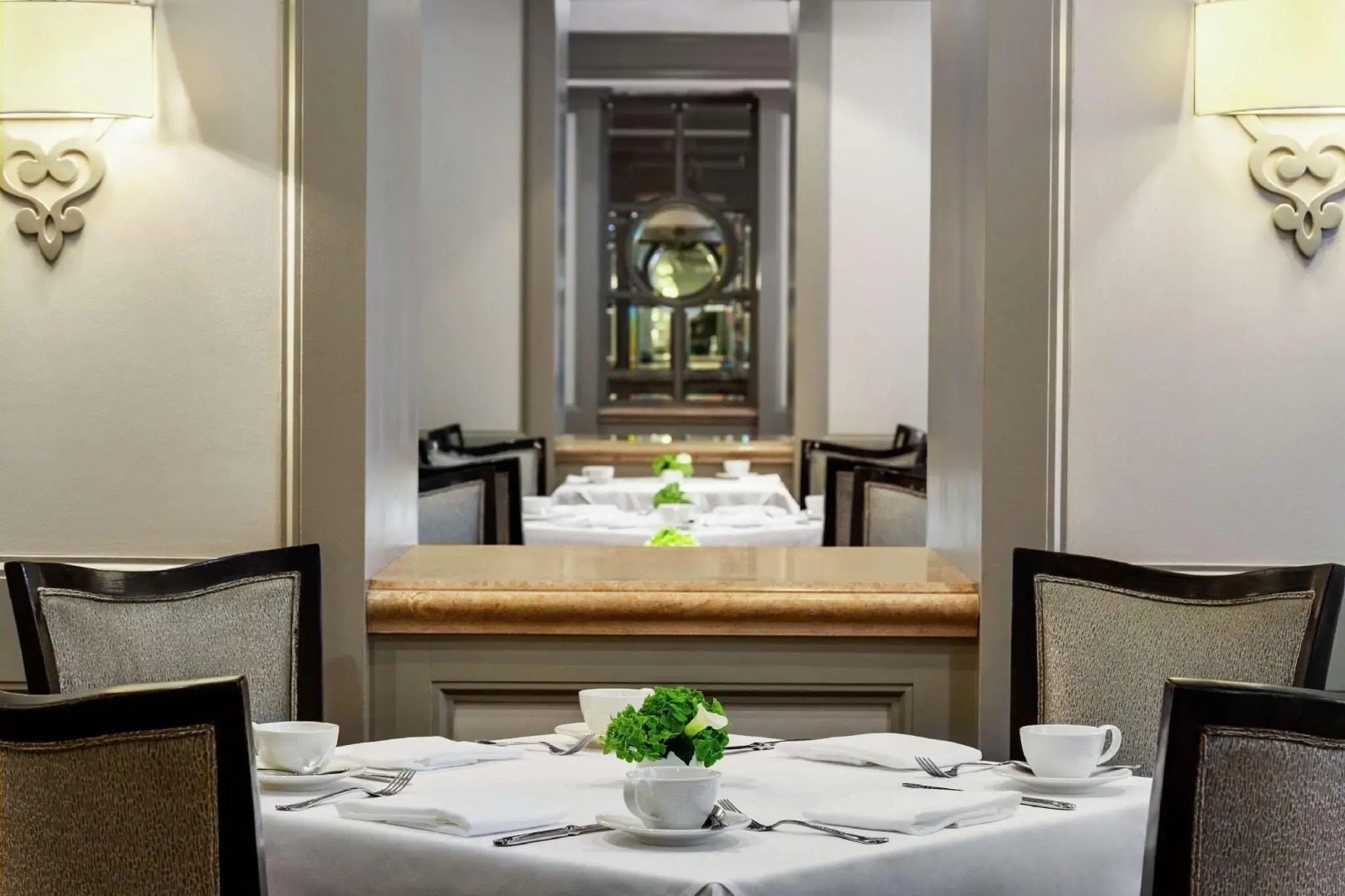 Hilton Checkers Los Angeles