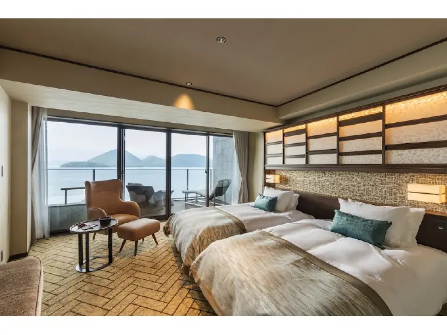 The Lake Suite Ko No Sumika