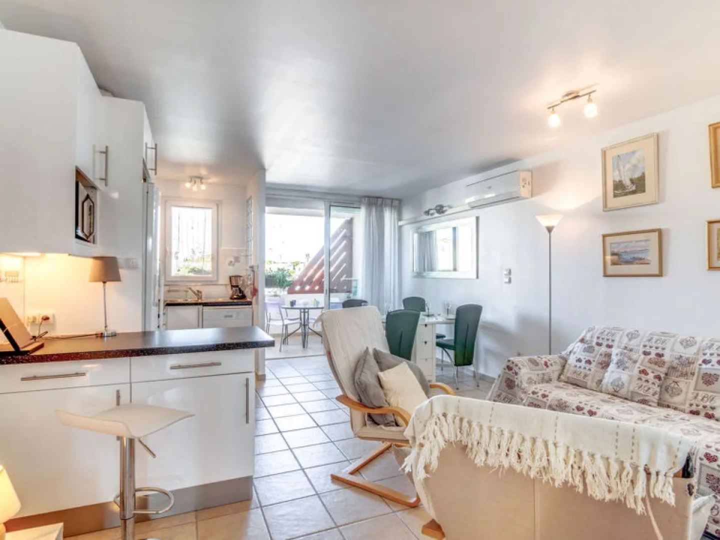 Les Quais de lAmirauté