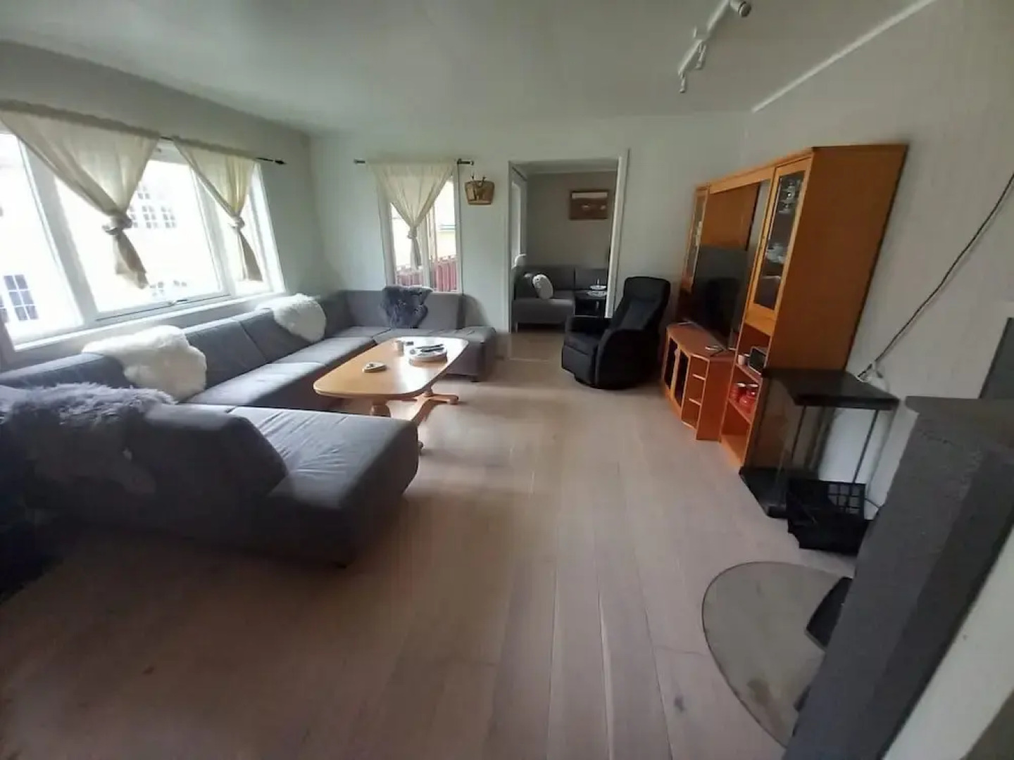 Arctic Paradise - 4 Bedroom Apartment in Tromso