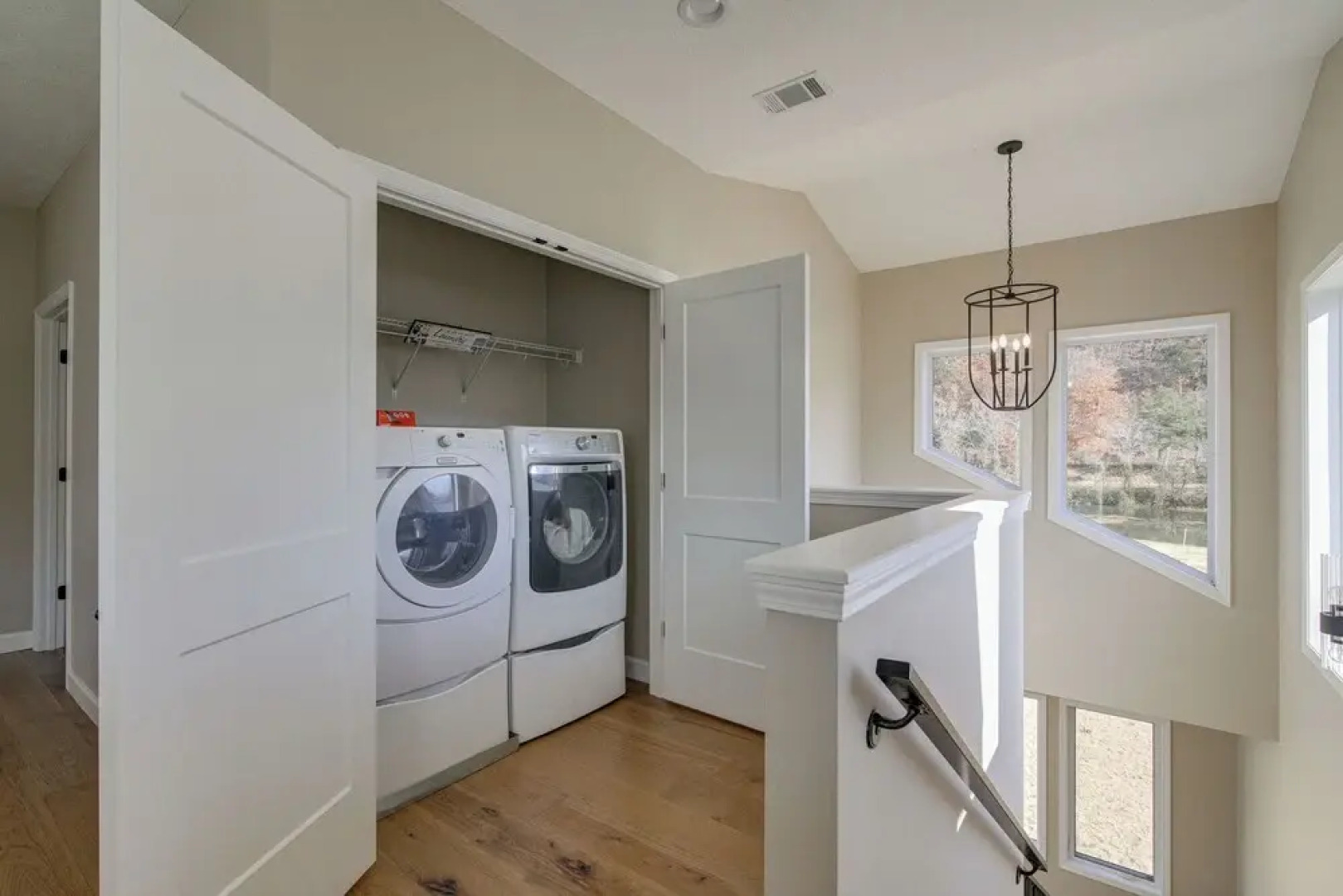 Riverfront Cotter Home: Close to Trout Fishing!