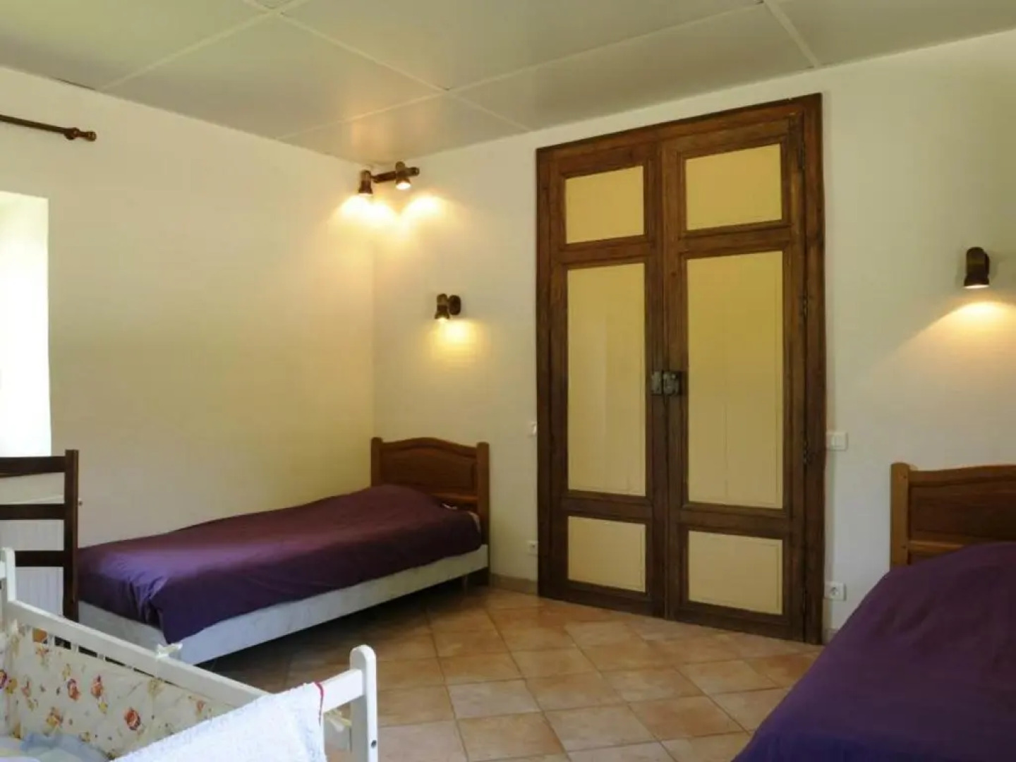 Gîte Colombé-le-Sec, 3 pièces, 4 personnes - FR-1-543-76