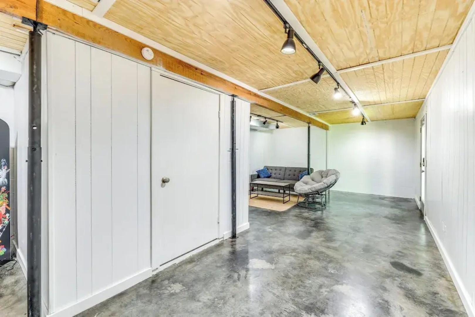 Serene Bella Vista Getaway Near Trails!