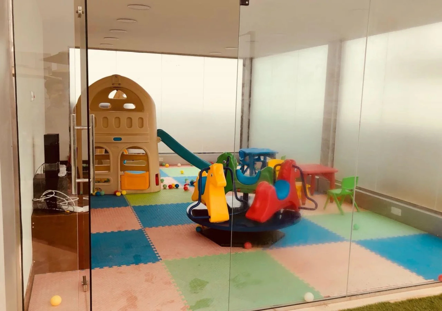 Al Dyafa Hotel Suites