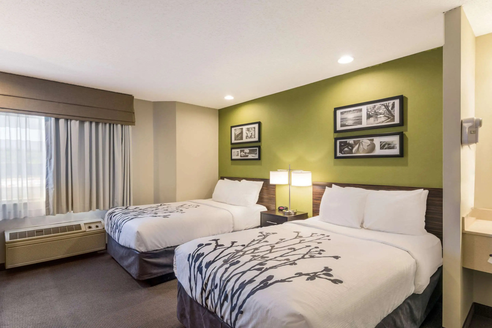 Sleep Inn & Suites Niantic North