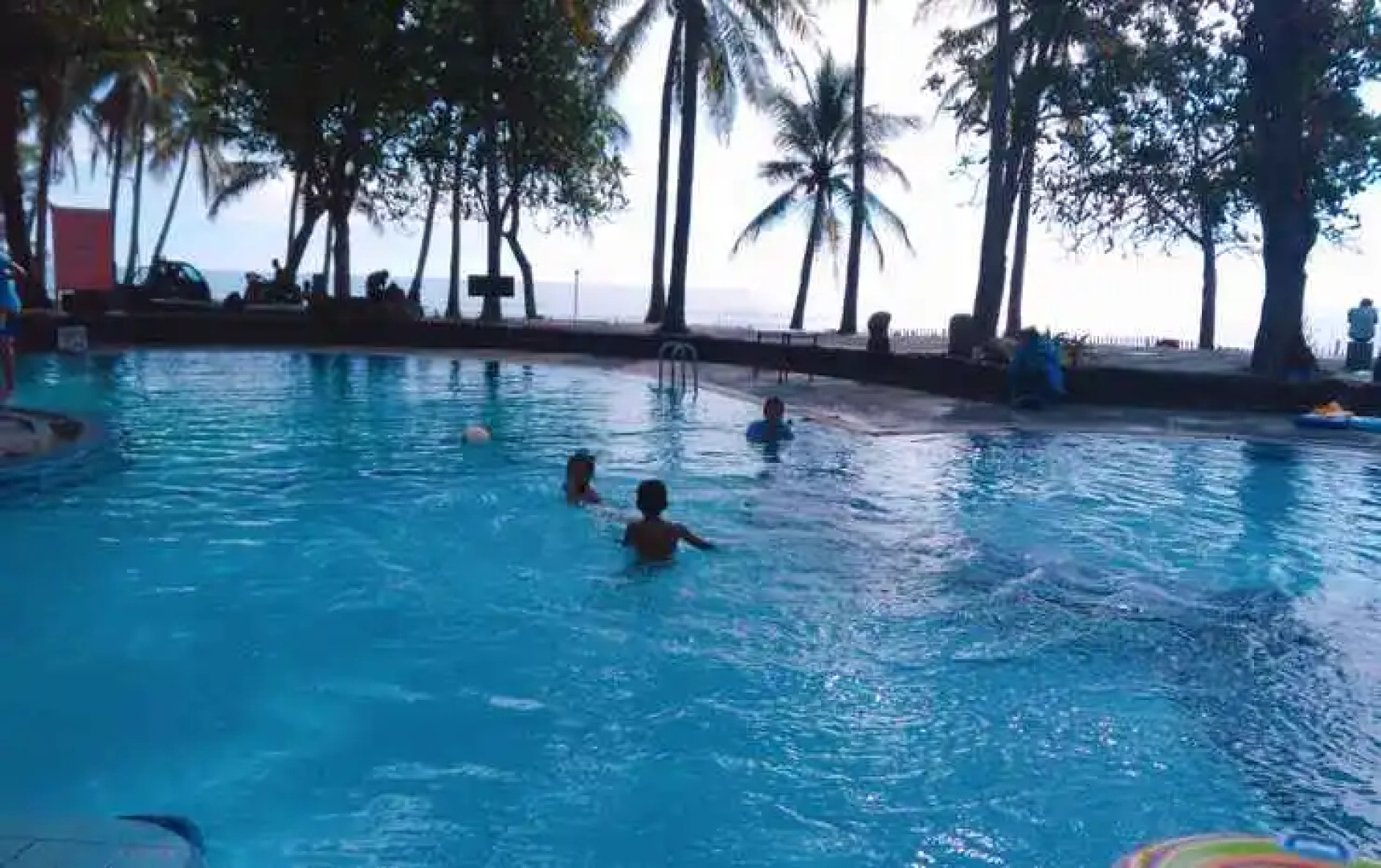 Anyer Cottage Beach Resort