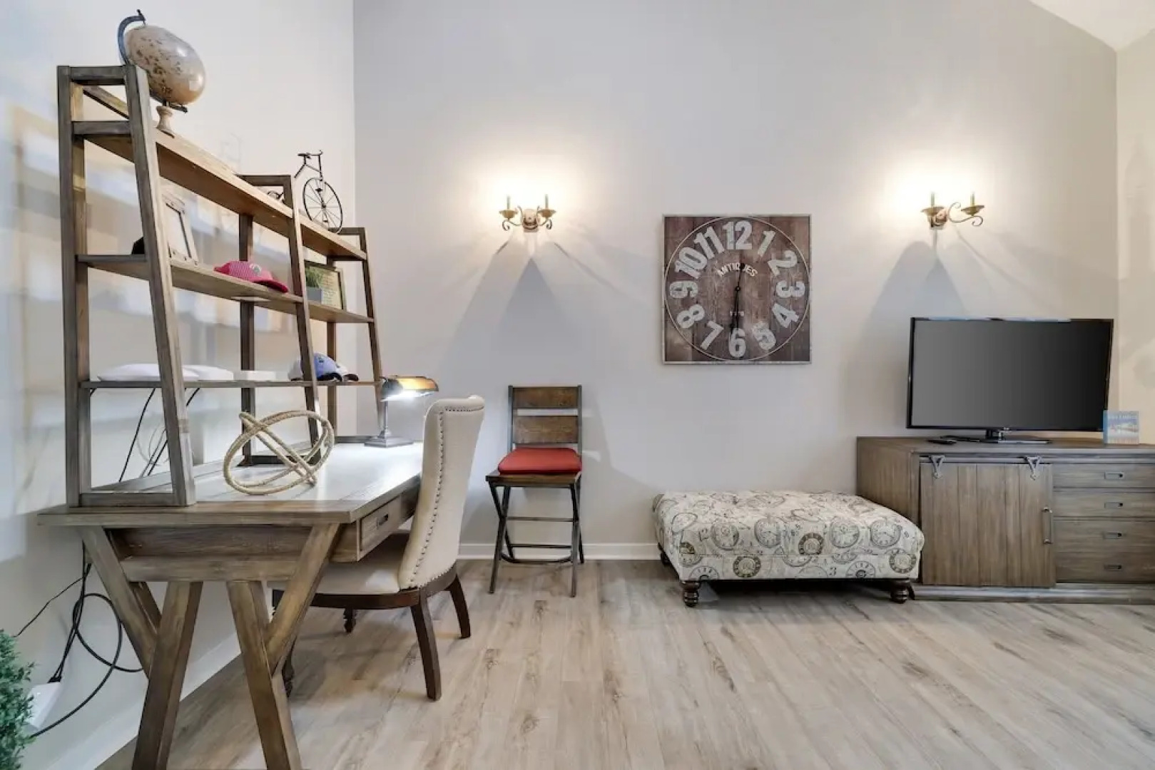 The Nest at Pinecrest by Avantstay Hot Tub Spacious Deck Game Room Fire Pit