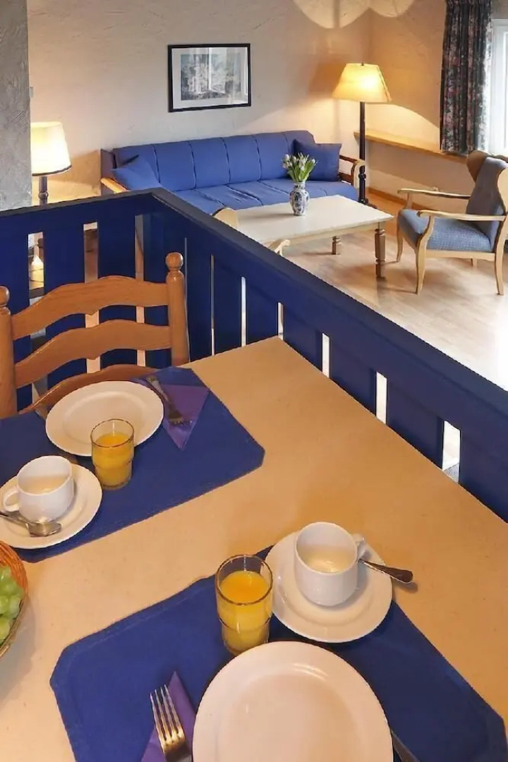 Landhaus-Wald-und-See-1