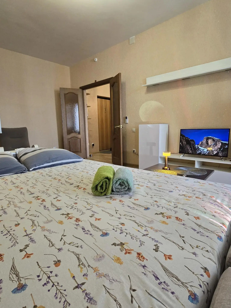 Апартаменты в микрорайоне Степном 25