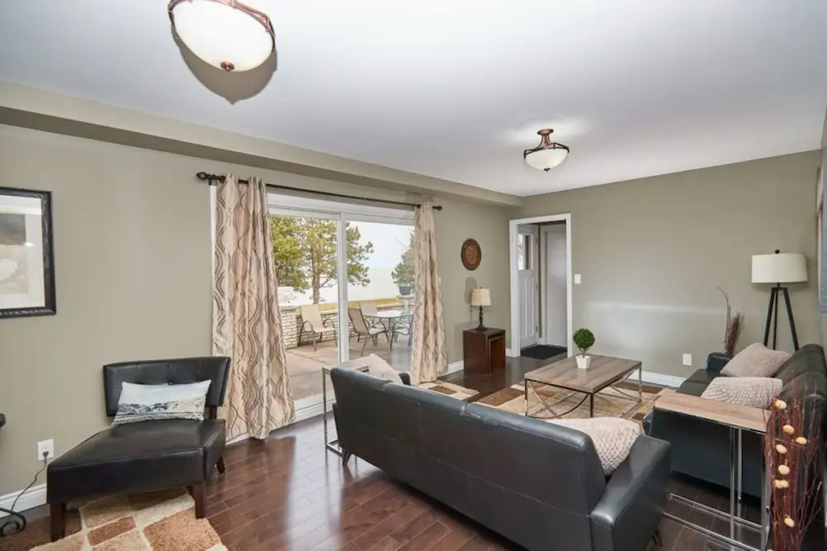 Niagara Lakeview Home