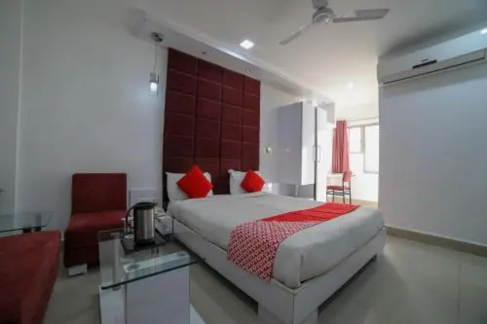 OYO 29220 Hotel Siddharth