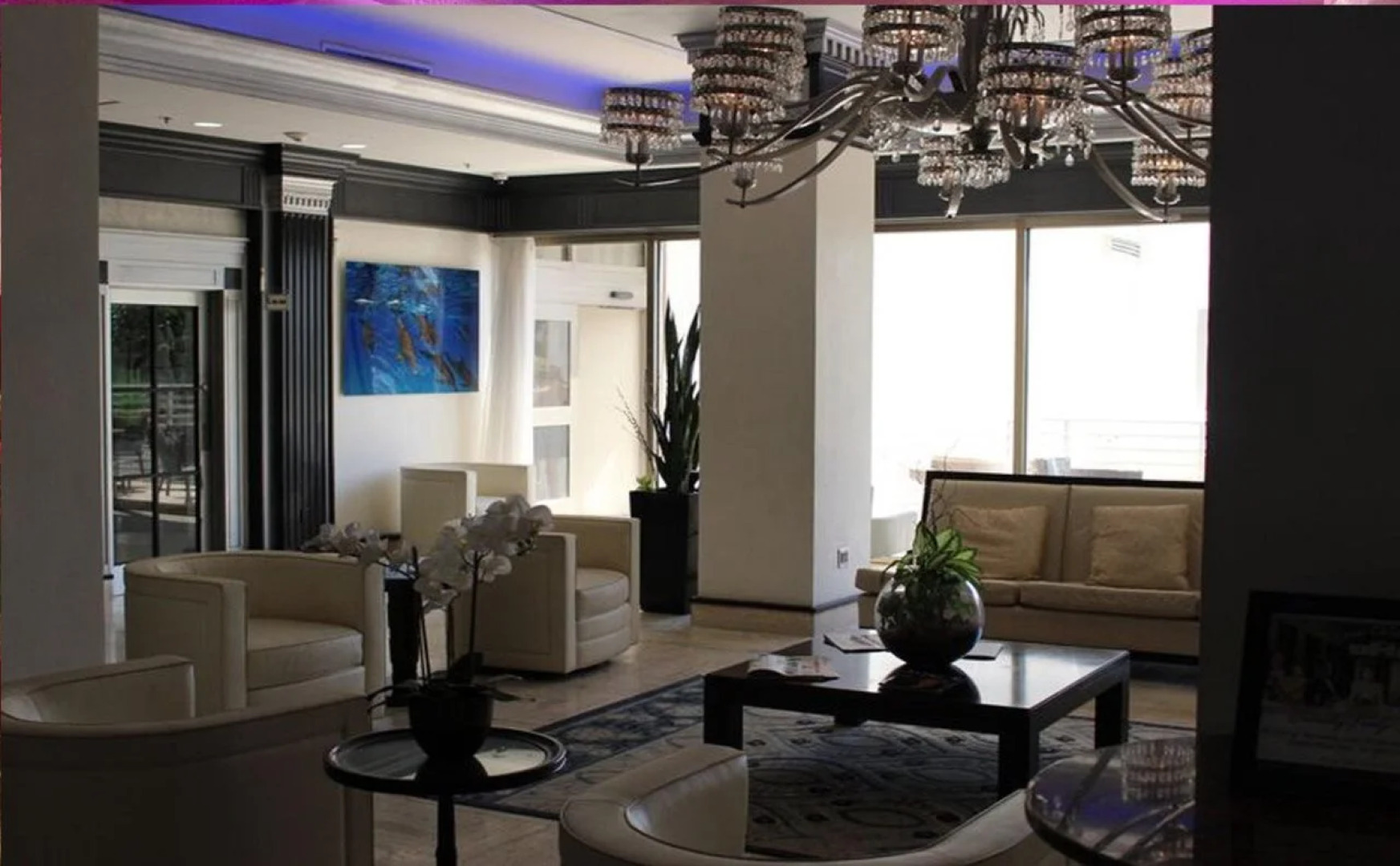 Ocean Manor Beach Hotel