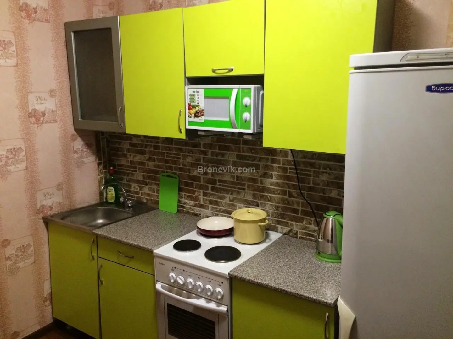 Сутки как дома на Кретова