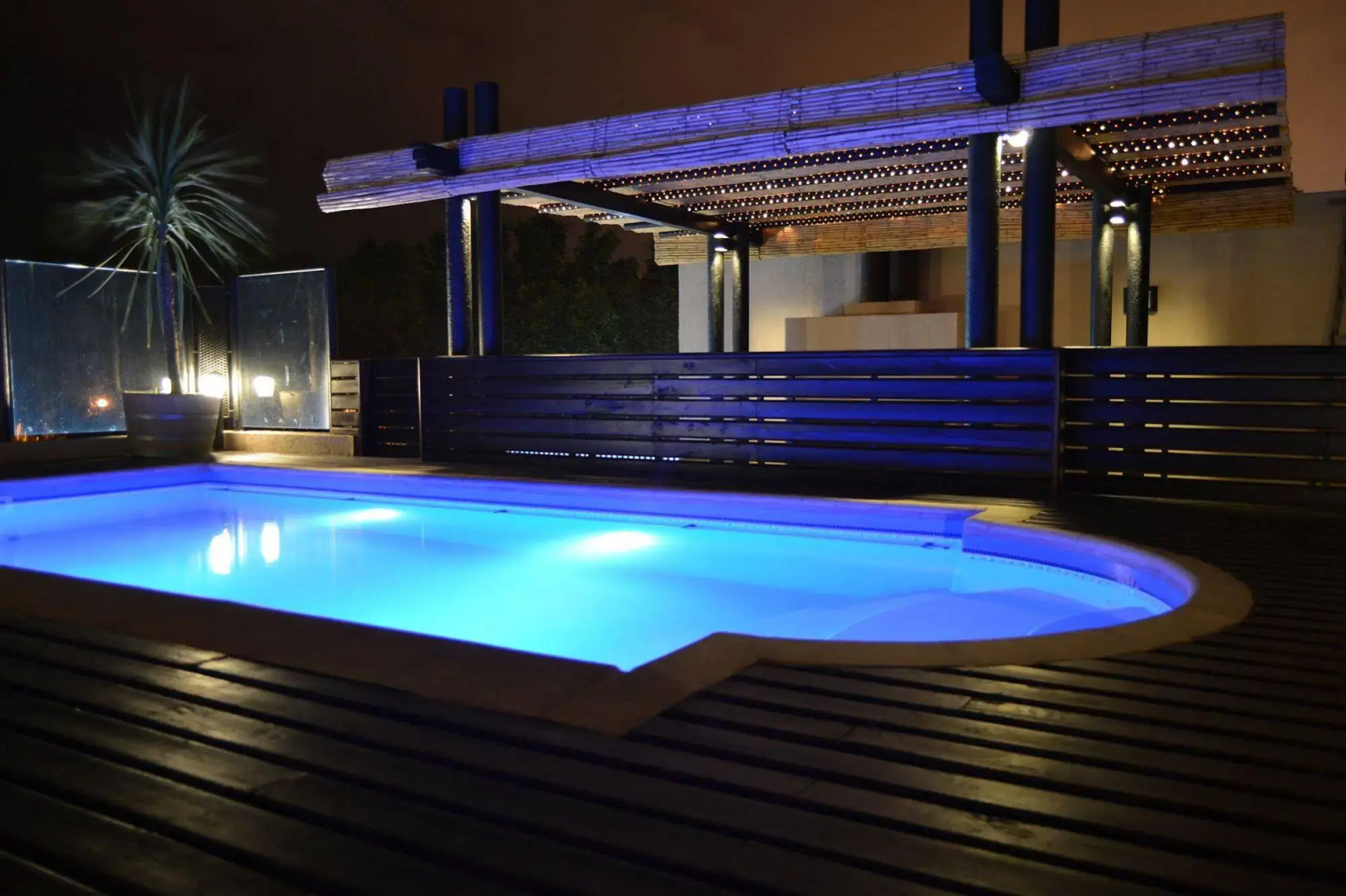 Plaza Paradiso Petit Hotel