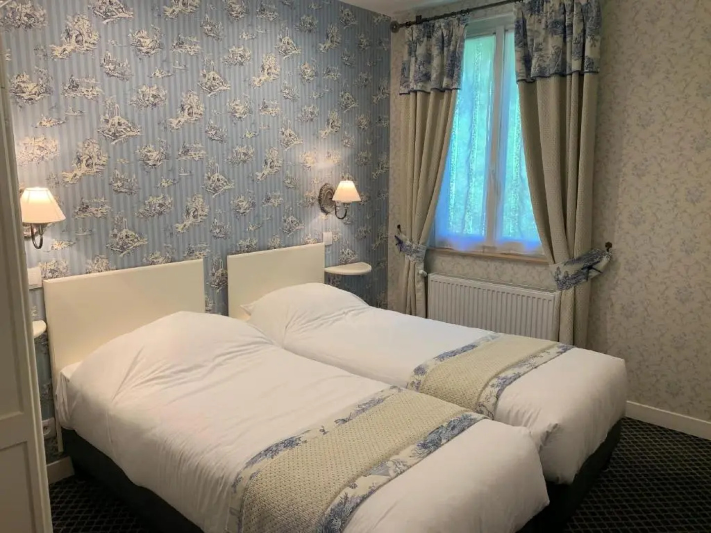 Auberge du port des Roches