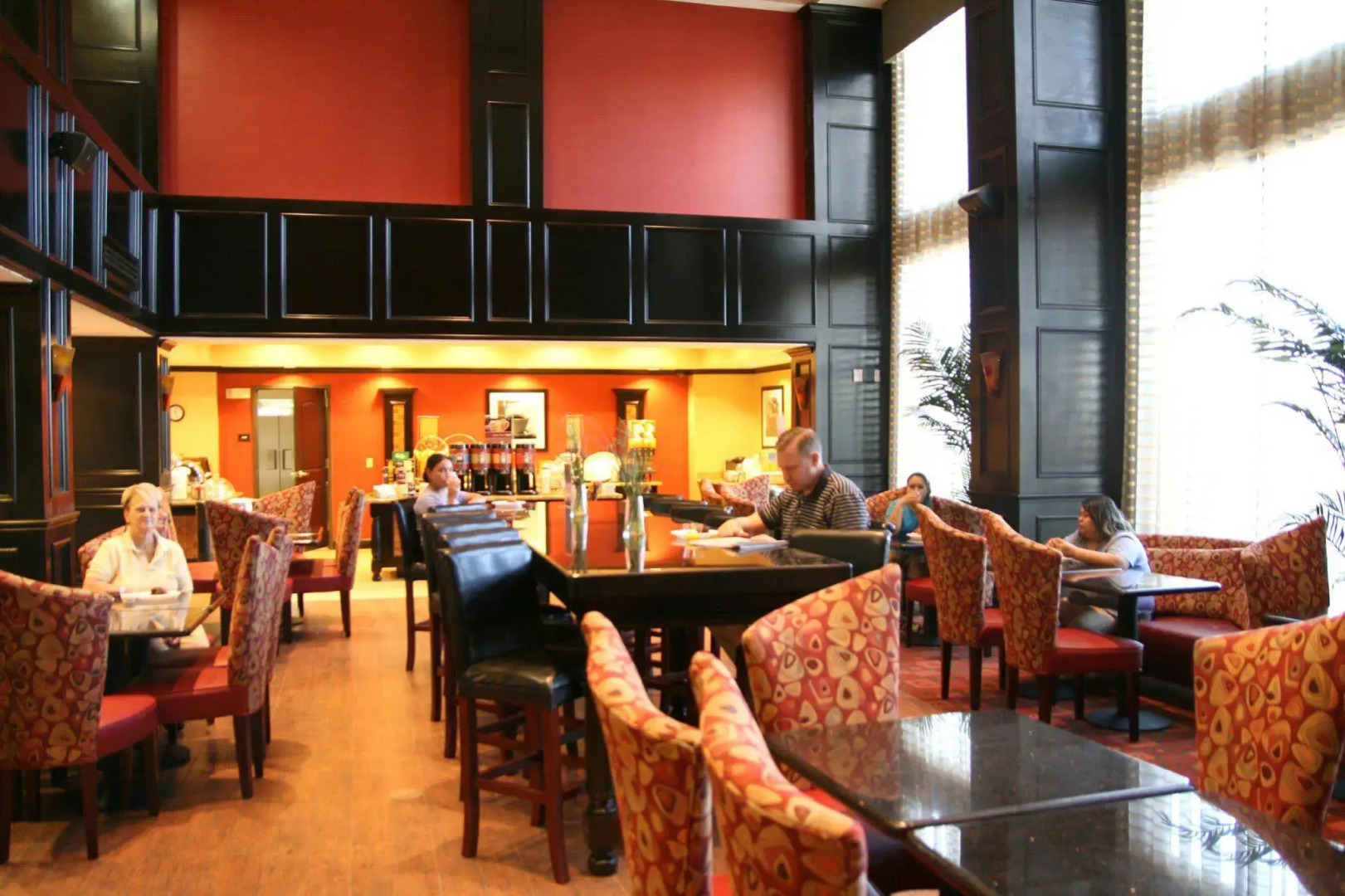 Hampton Inn & Suites Waco-South