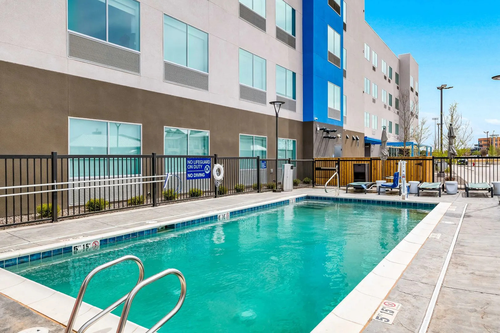 Tru By Hilton Midland