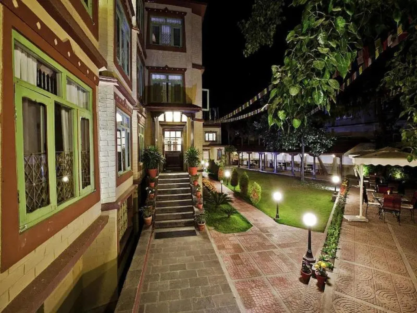 Shambaling Boutique Hotel