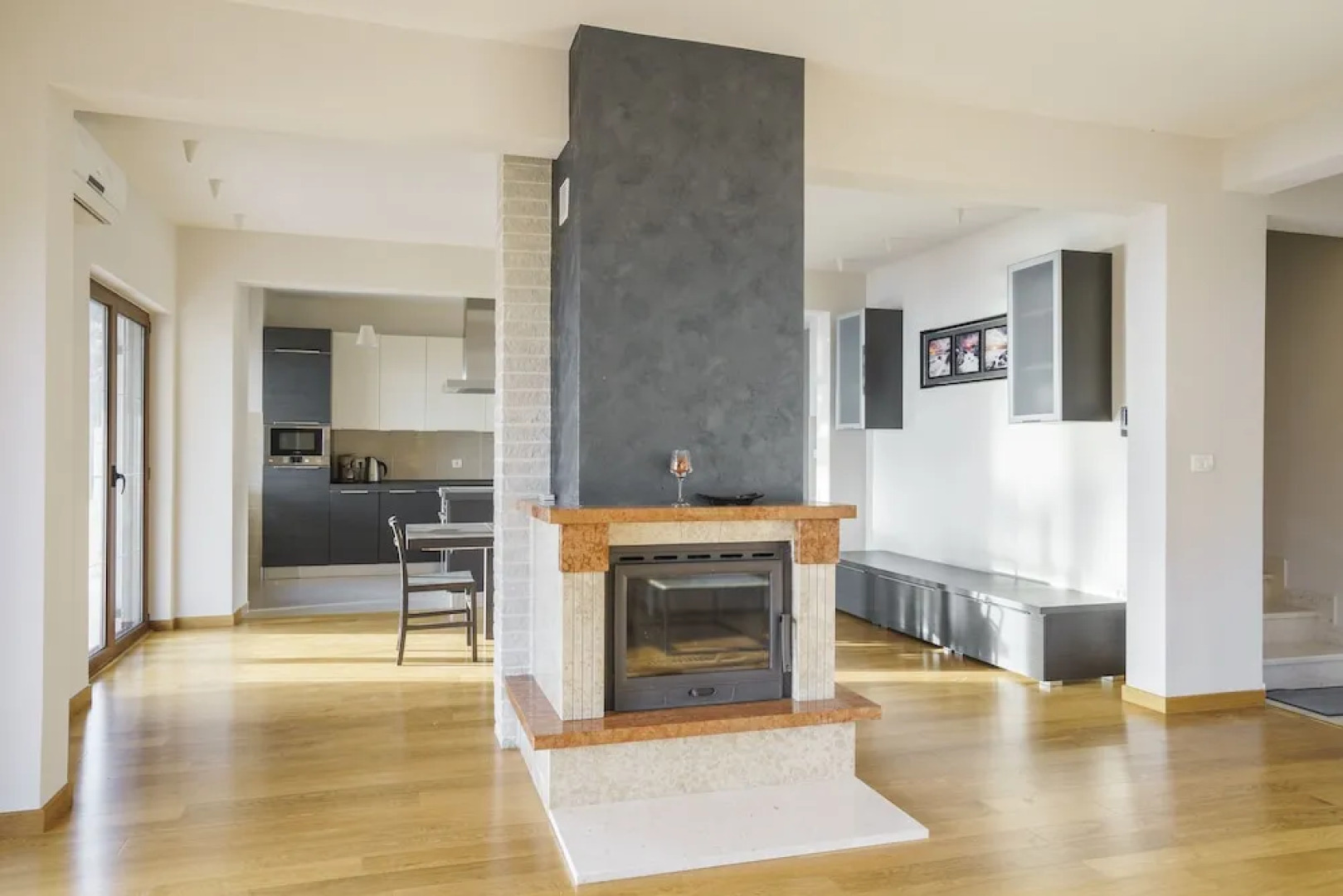 Sunbreeze Delux Vilas