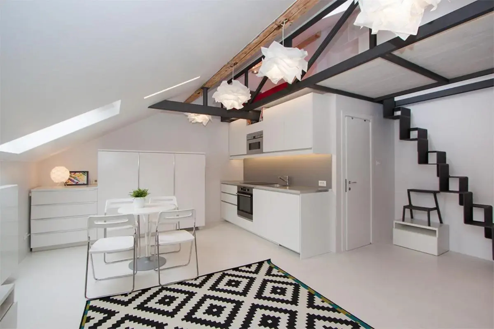 Upper Town Apartment