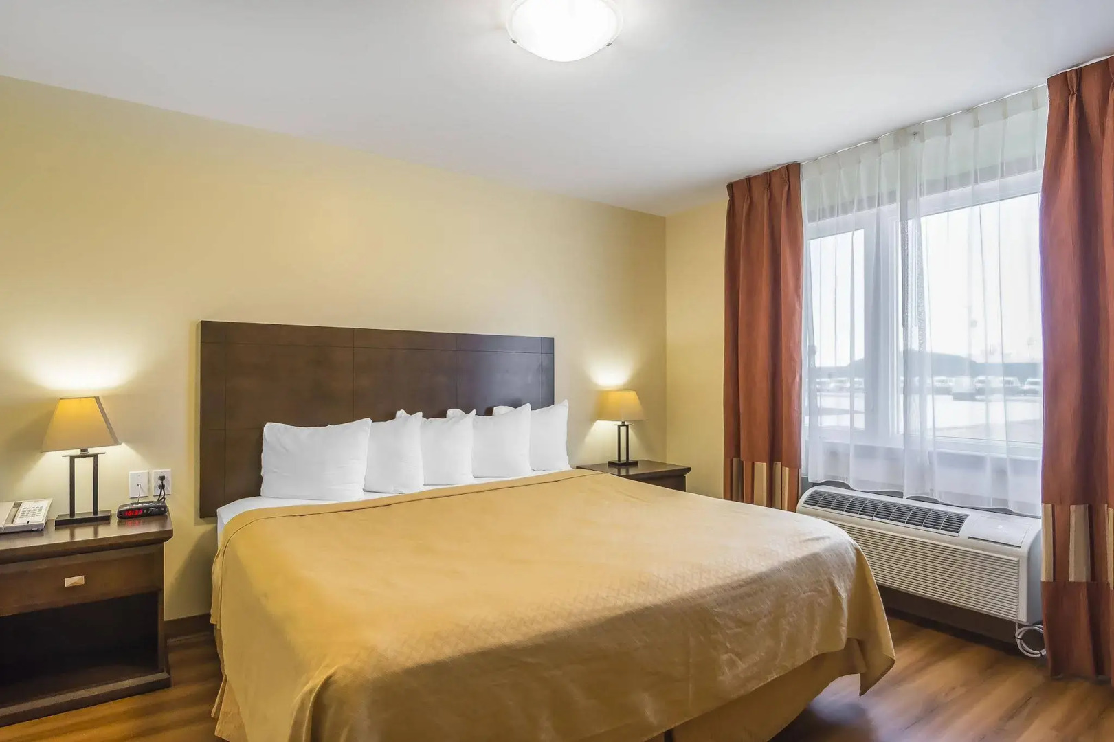 Quality Inn & Suites