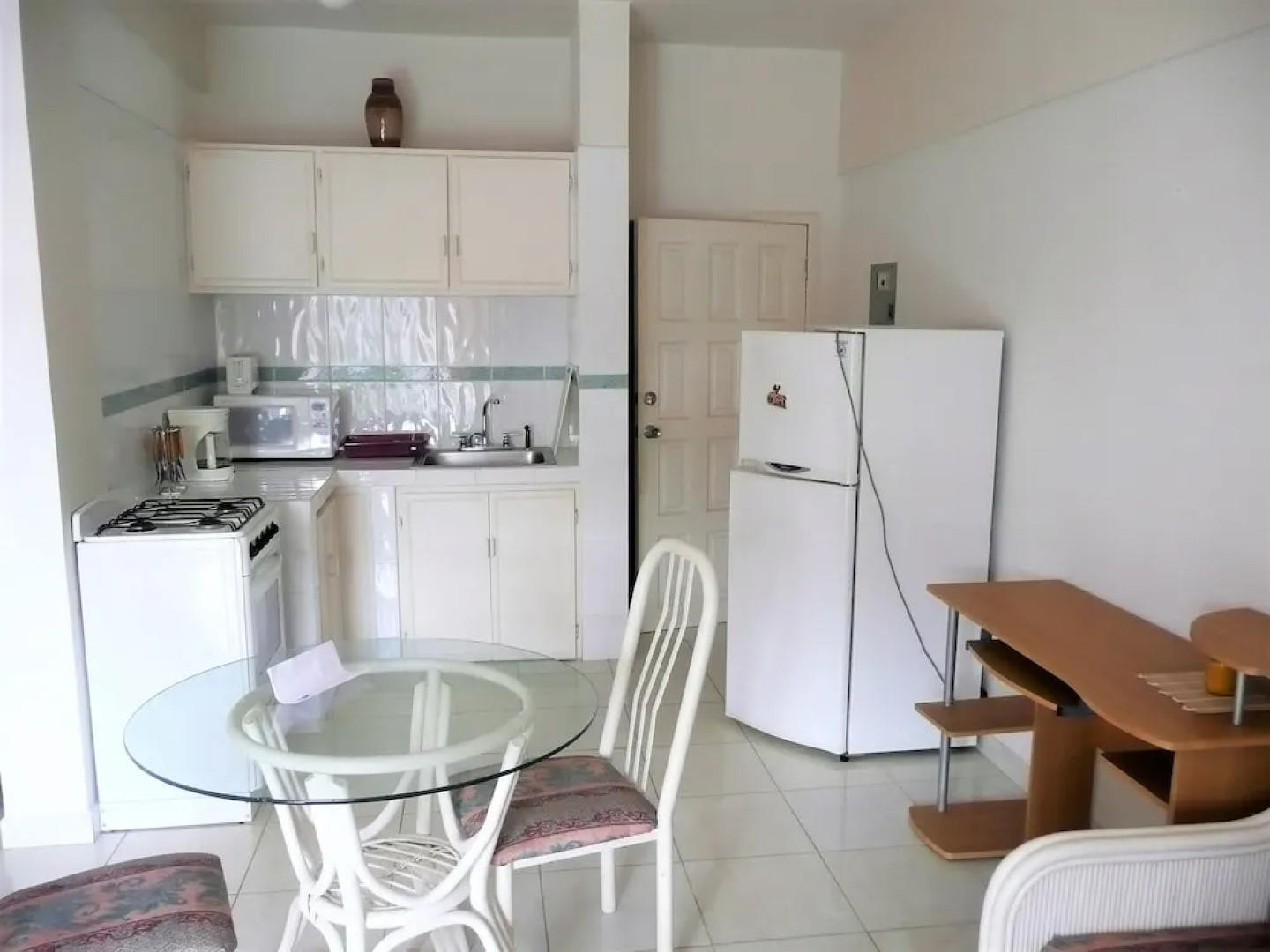 Myriam and Frank Residence