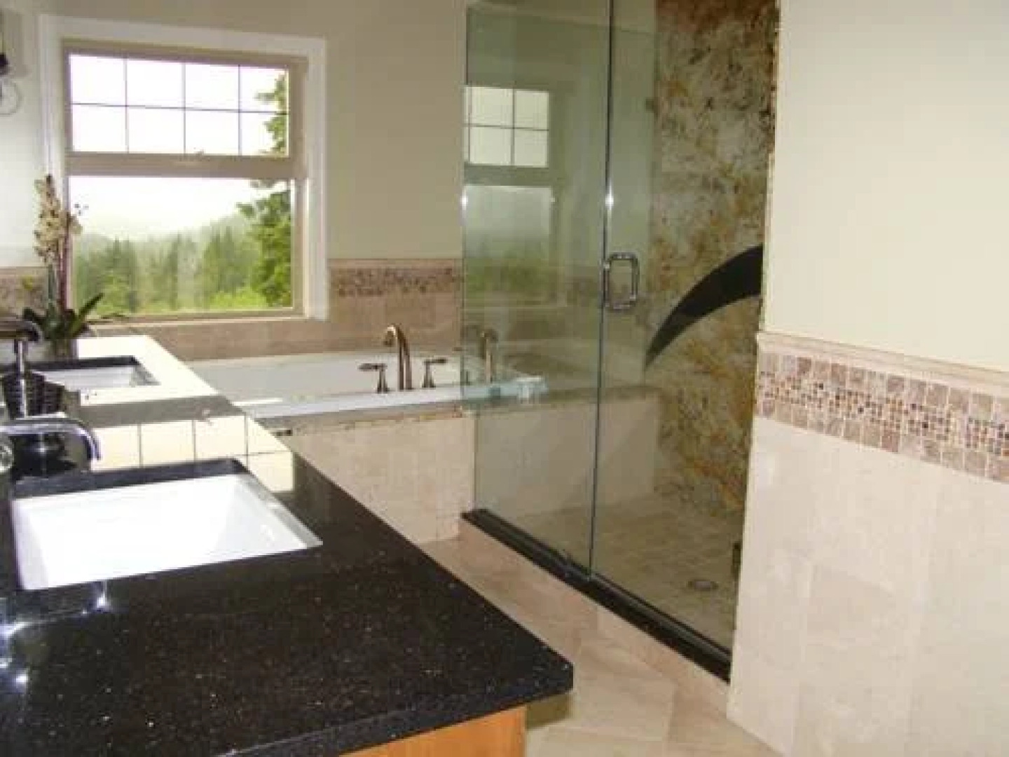 Malahat View Guesthouse