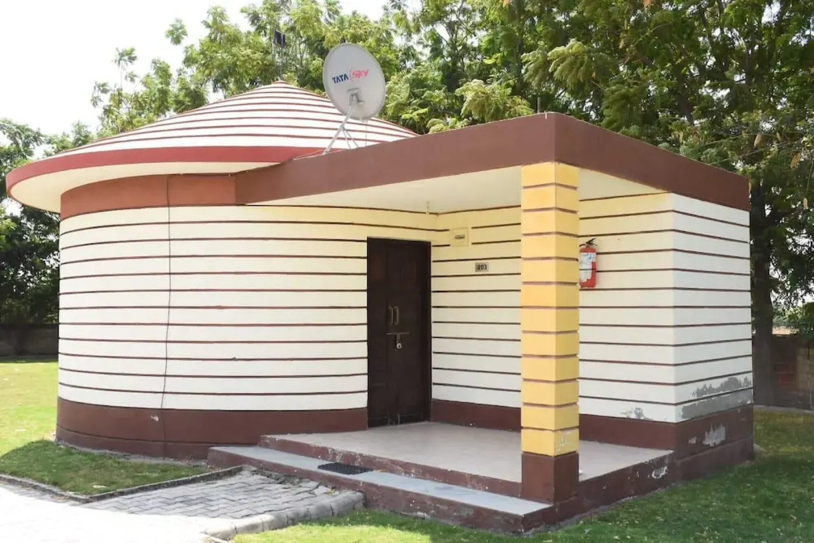 The Desert Den - Little Rann of Kutch