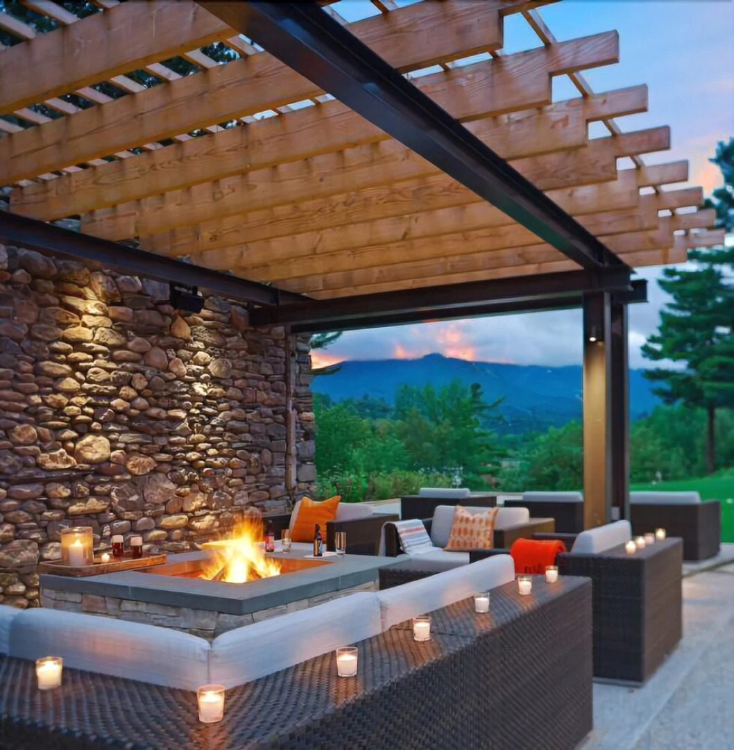 The Pines at Topnotch