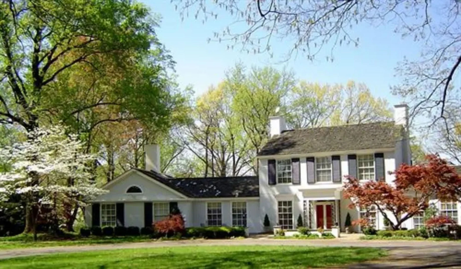 Ruby Lodge at Spring Lake Woods