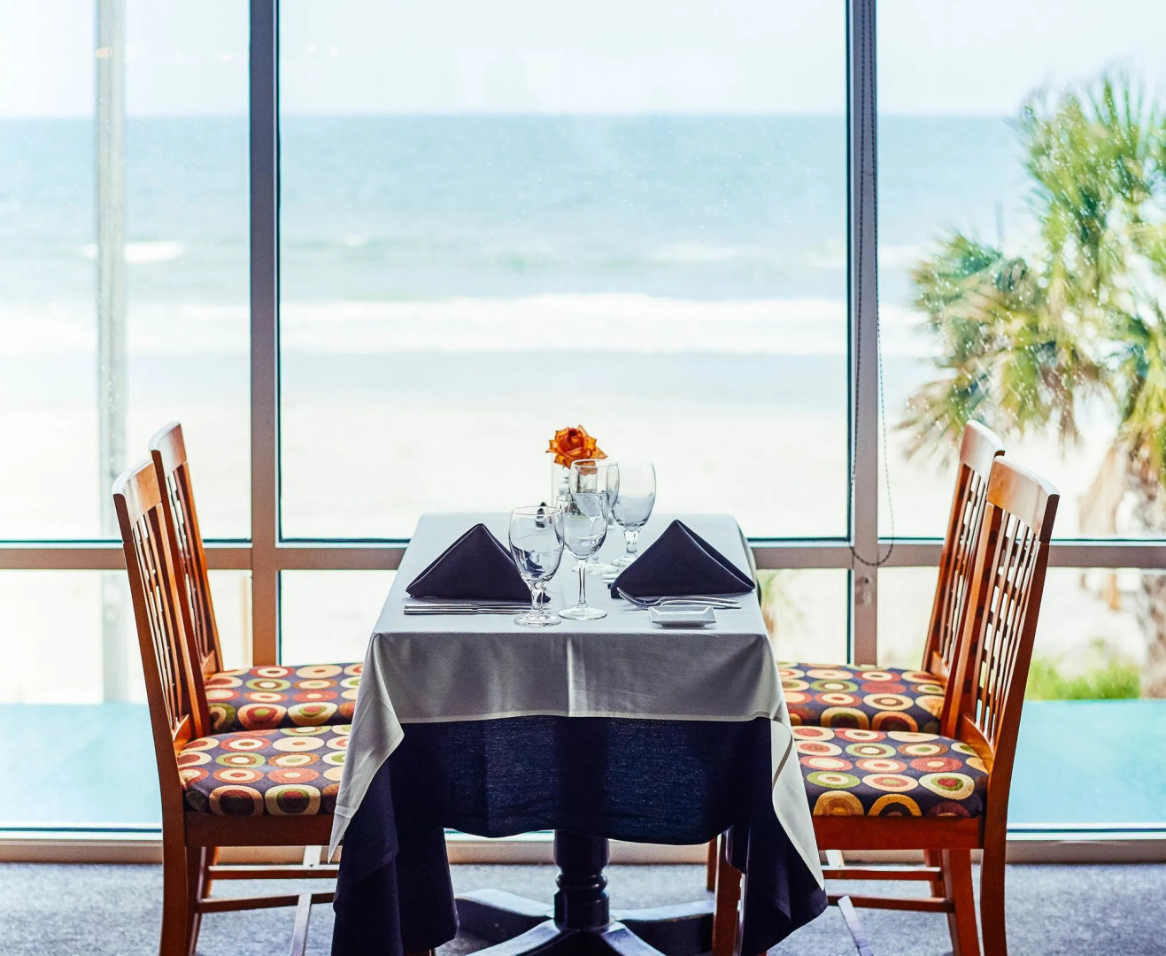 The Oceanfront Litchfield Inn