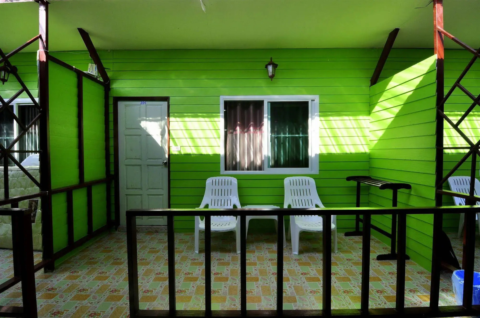 Phi Phi Sand Sea House