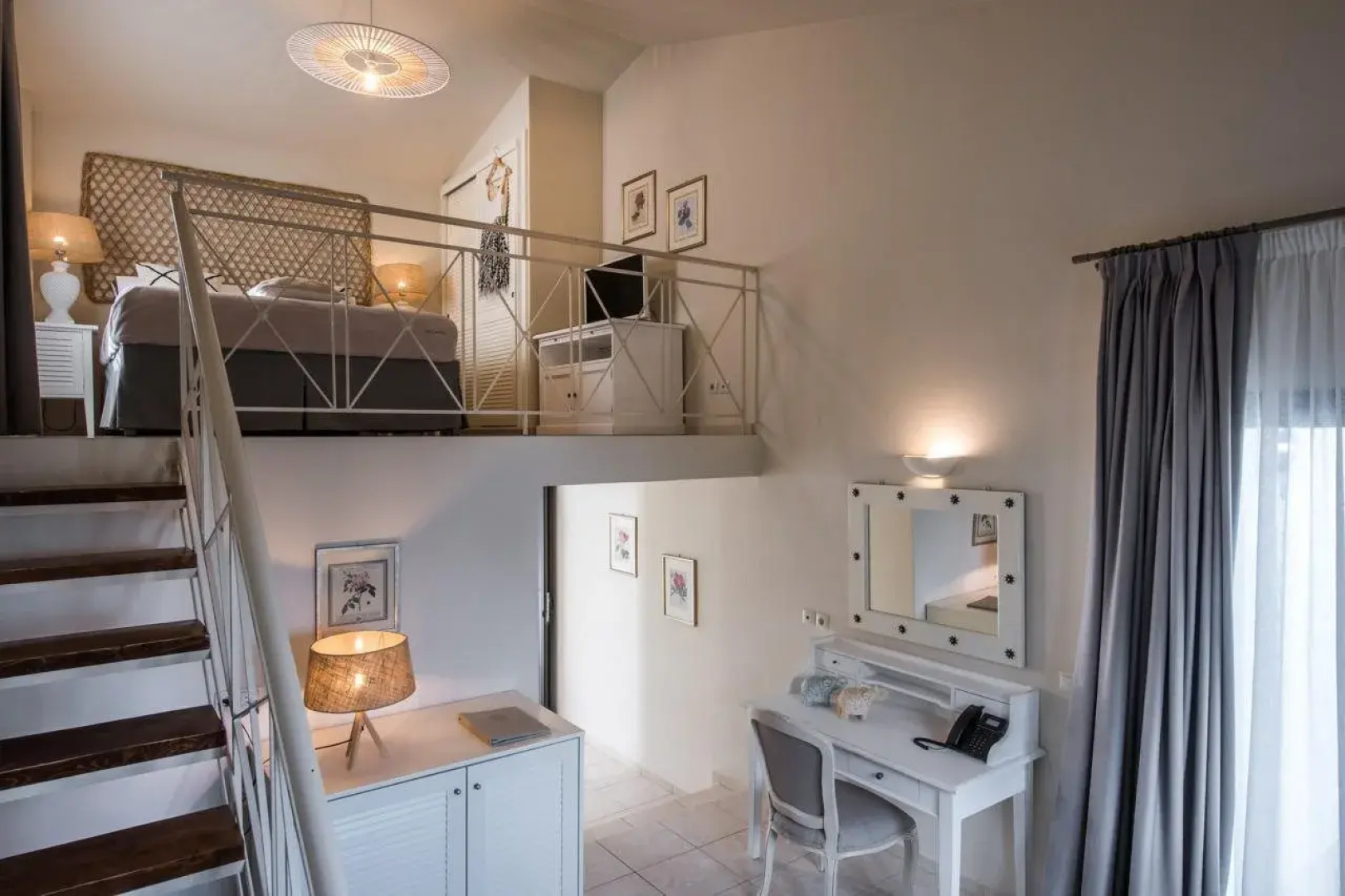 Creta Blue Boutique Hotel & Suites