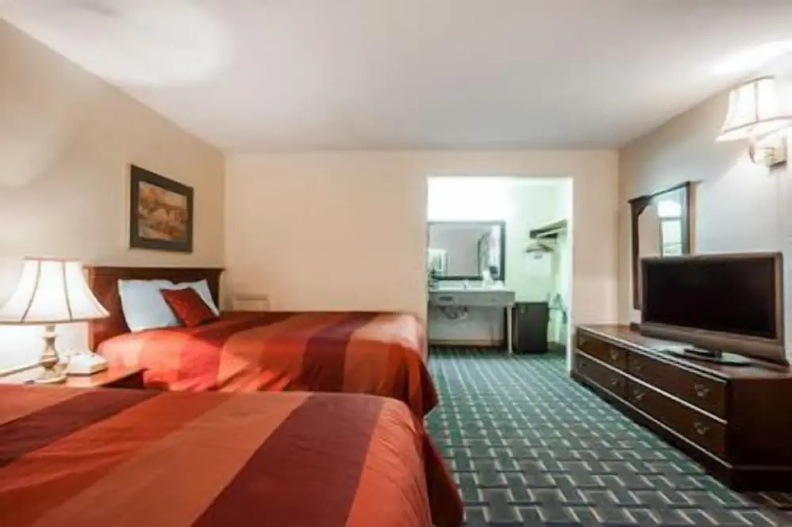 Rodeway Inn Lawrenceburg