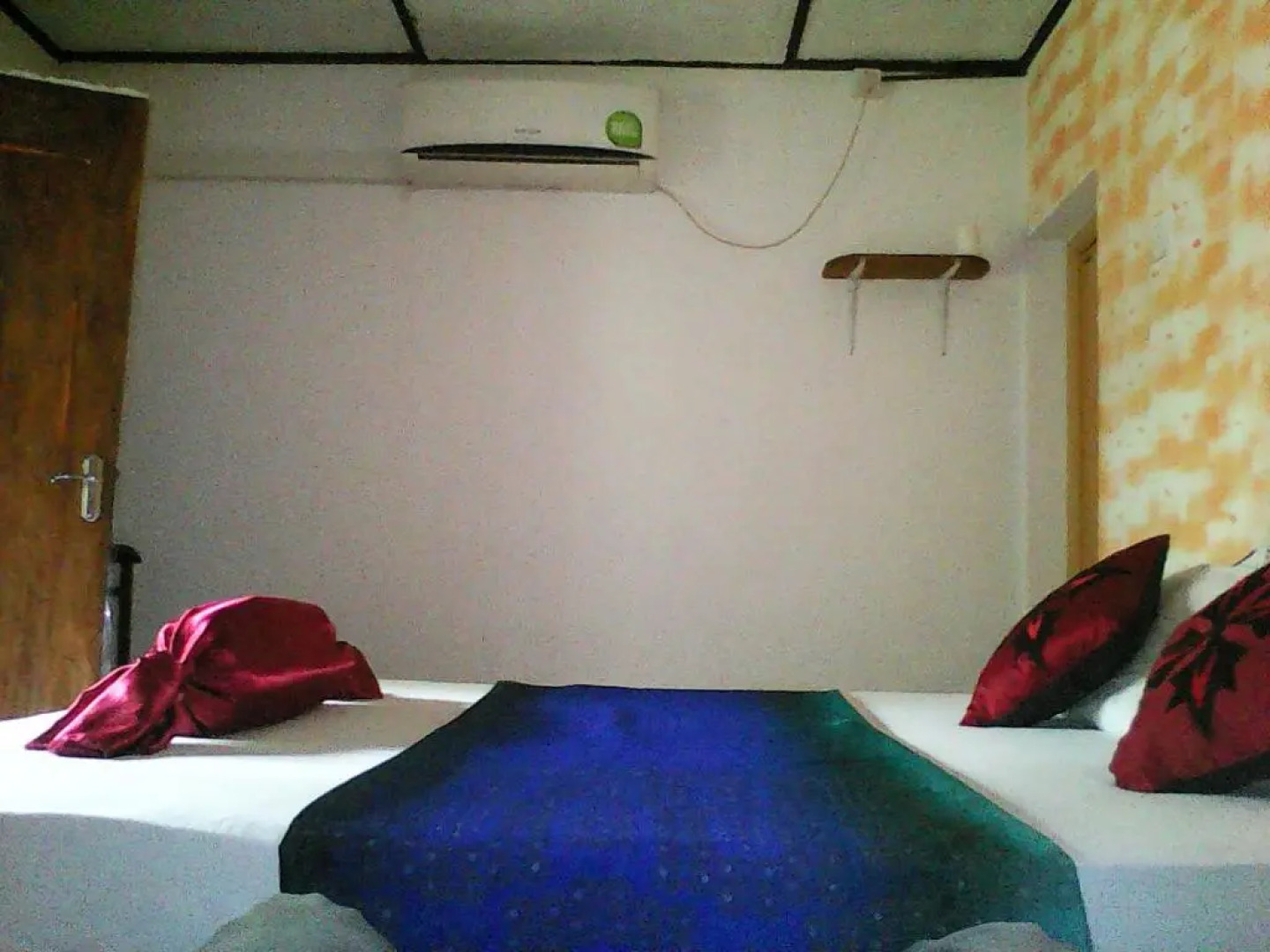 Lotus Inn Tourist Resort