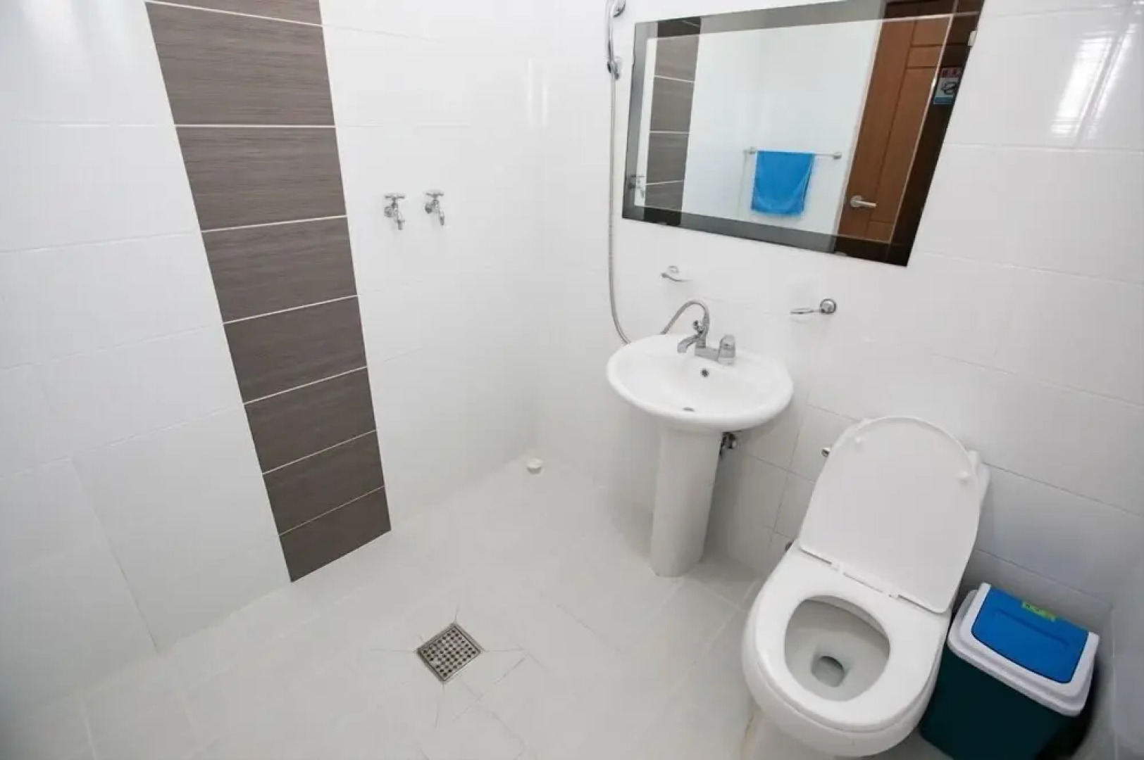 Steam Cauldron Resort