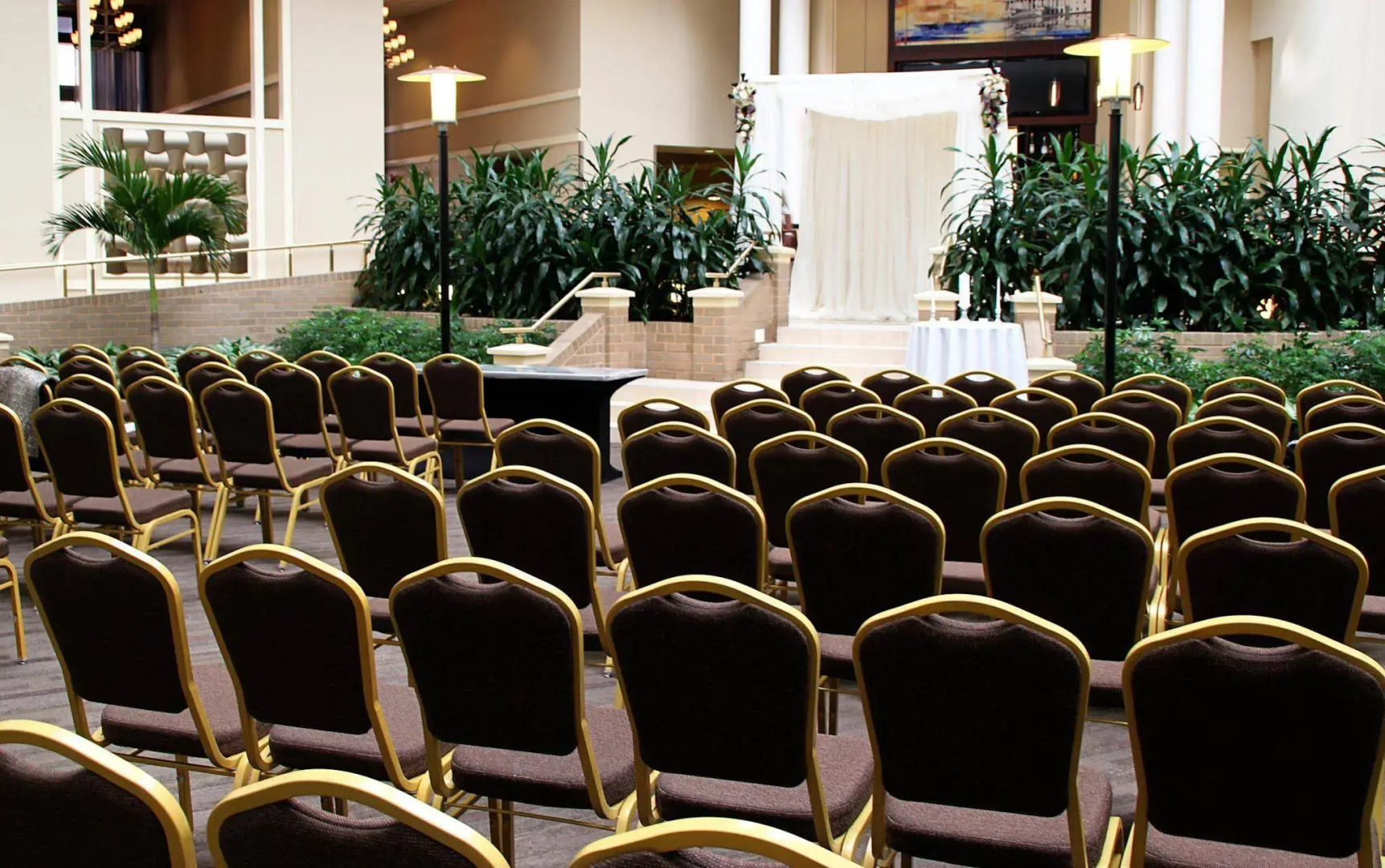 Embassy Suites by Hilton Alexandria Old Town