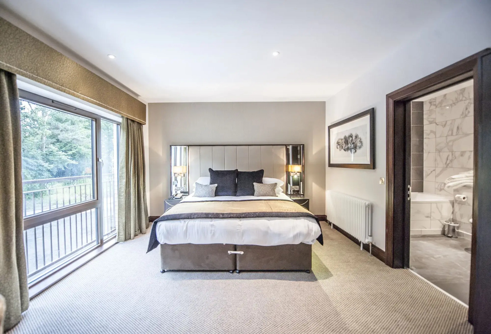 Parklands Hotel & Country Club