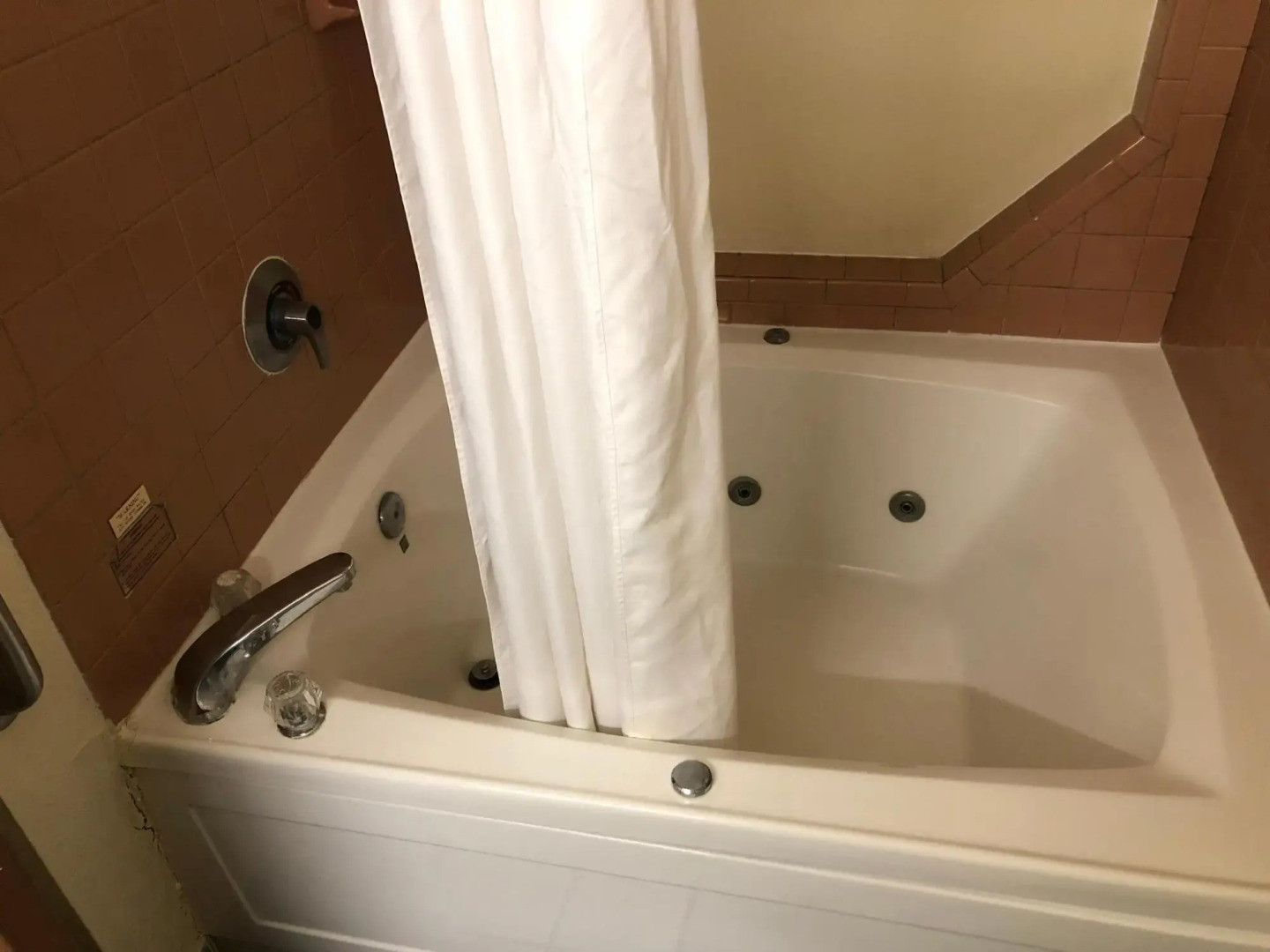 White Lake Inn And Suites