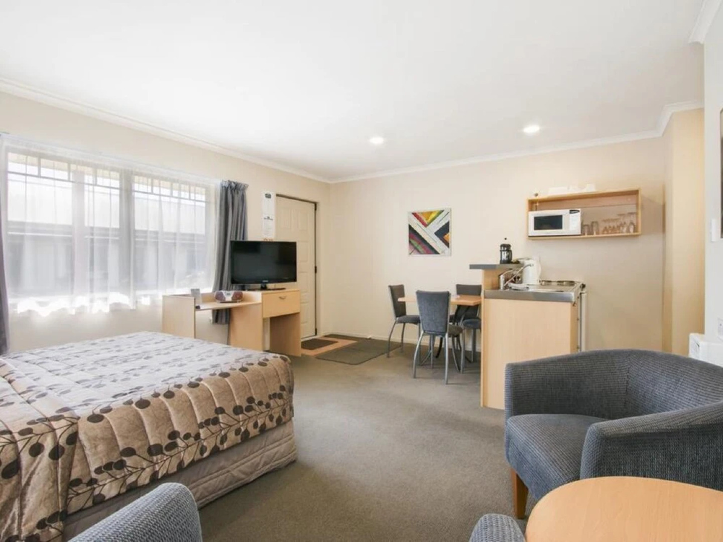 ASURE Kaimai View Motel