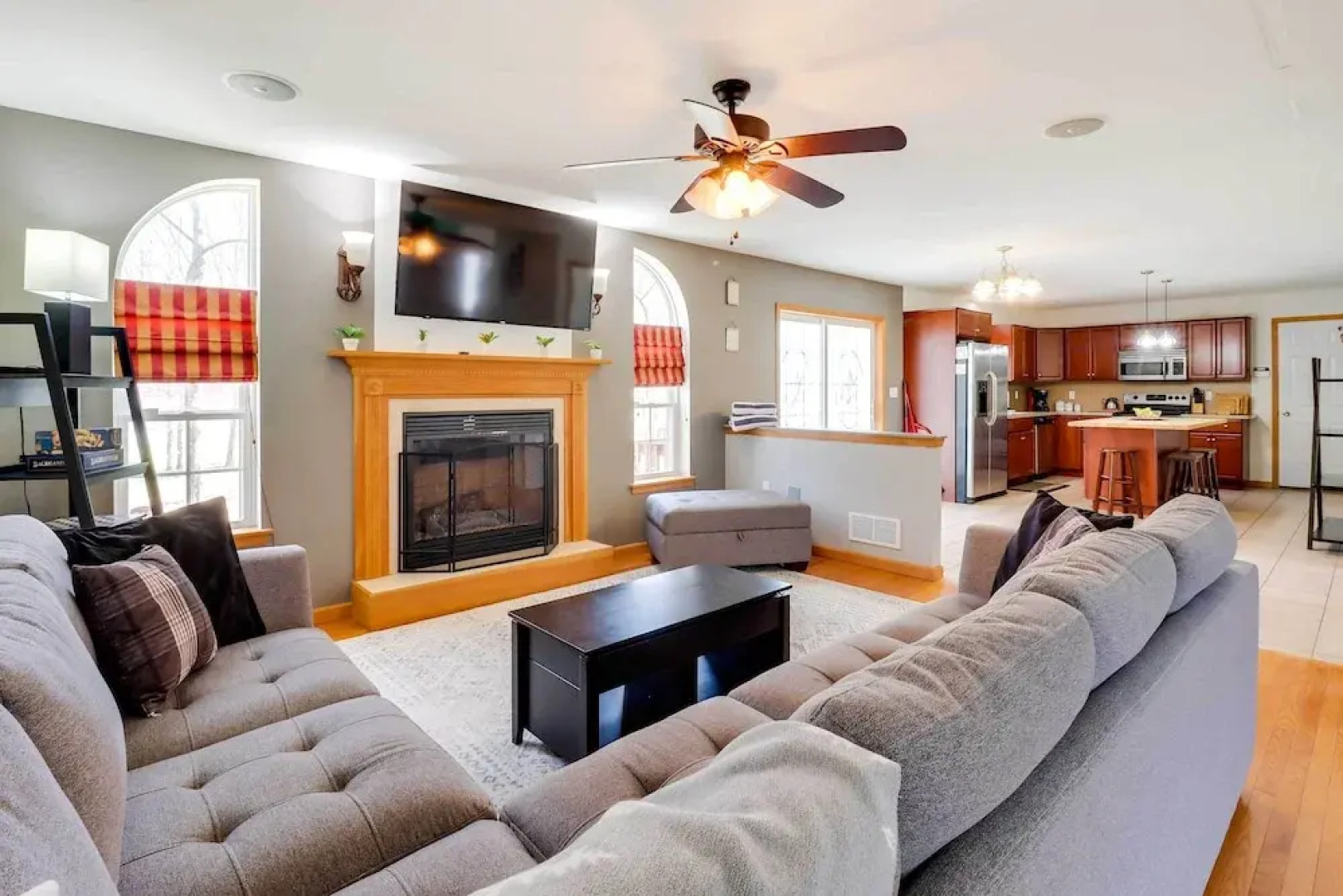 Deck, Game Room & Fire Pit: Poconos Retreat